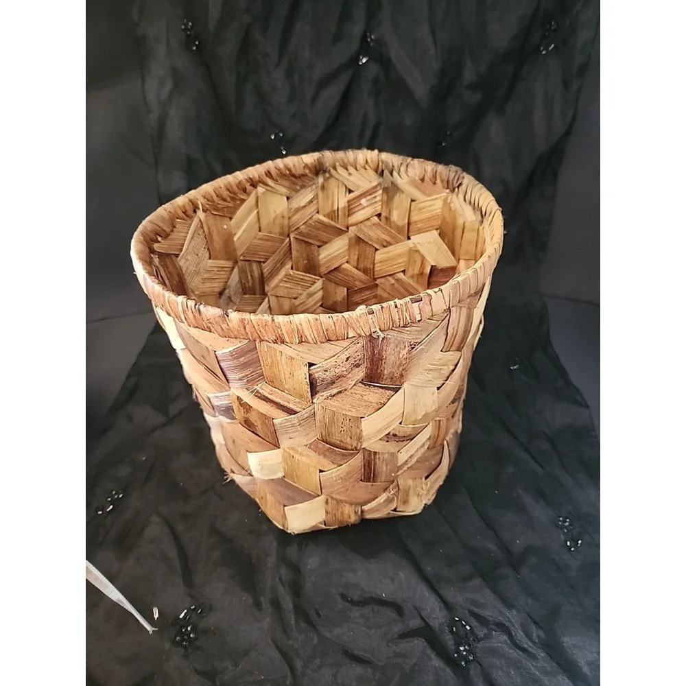 Vintage Banana Leaf Basket Hand Woven 9